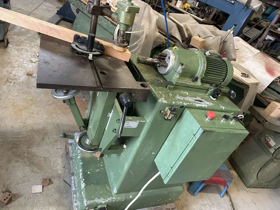 Mortising machine — photo 1