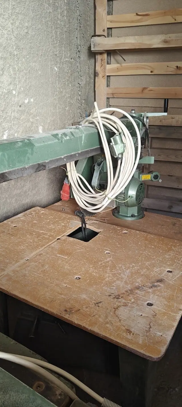 Radial arm saw — thumbnail 2