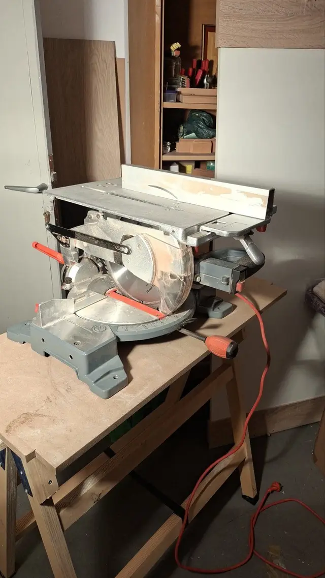 ΕΡΓ-092 woodworking machine — thumbnail 1
