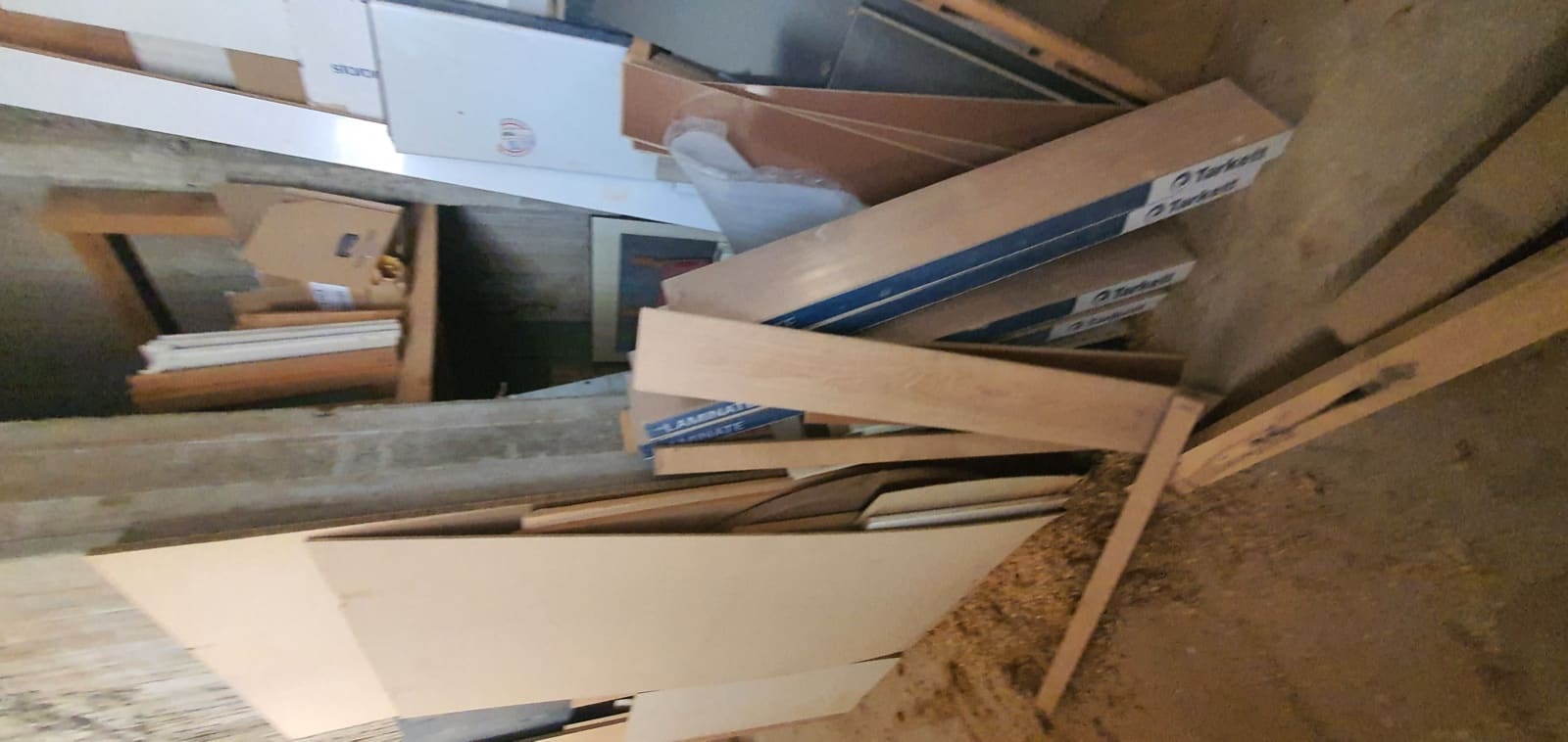 Υλικά & Αναλώσιμα Επιπλοποιίας — από ξυλουργείο που έκλεισε — μικρογραφία 14