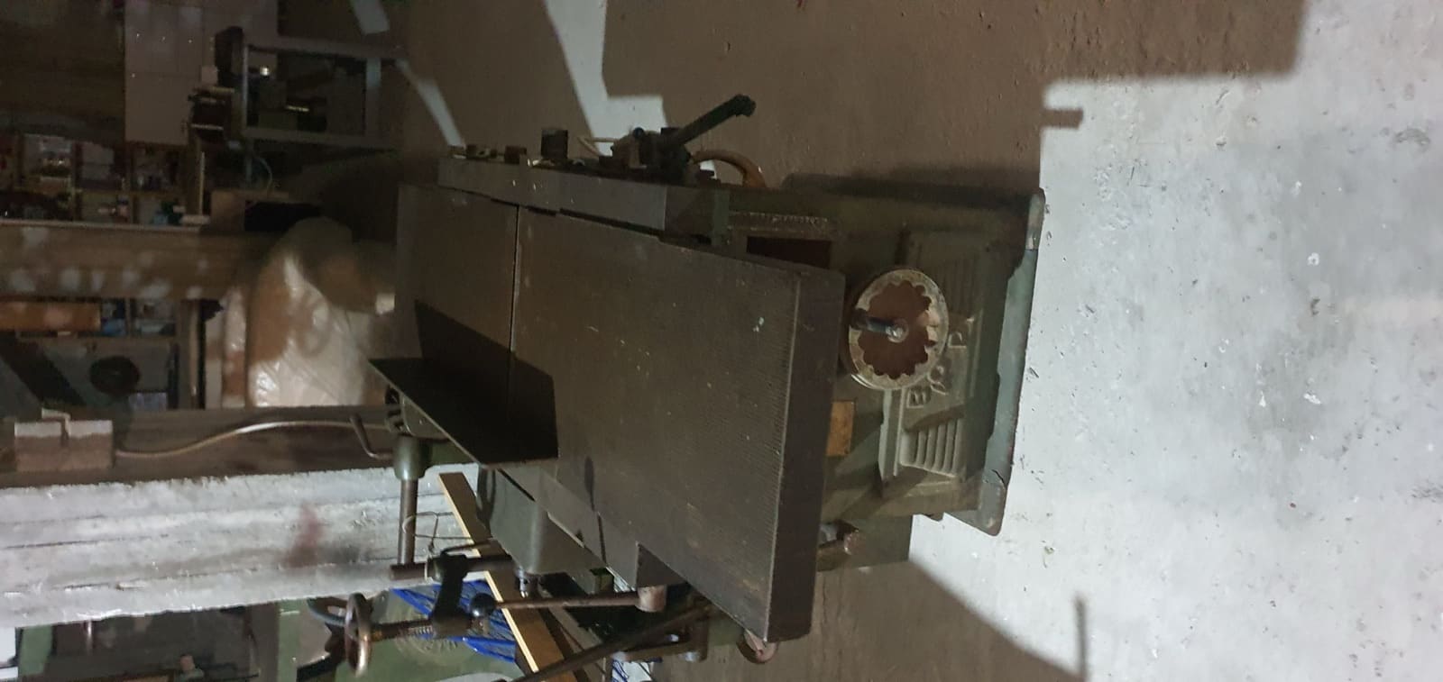 Ξυλουργικά μηχανήματα πωλούνται — Σβούρα, Απορροφητήρας, Πλανοξεχονδριστήρας & Συγκολλητική περιθωρίων